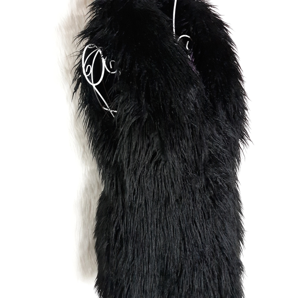 Macy's INC Black Faux Fur Vest NWT SZ Small